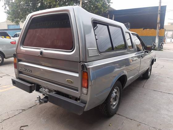 FORD PAMPA 1.6 JEEP L 4X4 CS GASOLINA 2P MANUAL